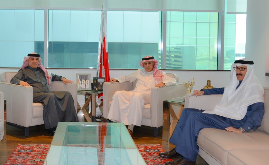 وزير الصناعة والتجارة والسياحة سعادة السيد زايد بن راشد الزياني يستقبل سفيري مملكة البحرين لدى الجمهورية التونسية والجمهورية الجزائرية الديمقراطية الشعبية الشقيقتين