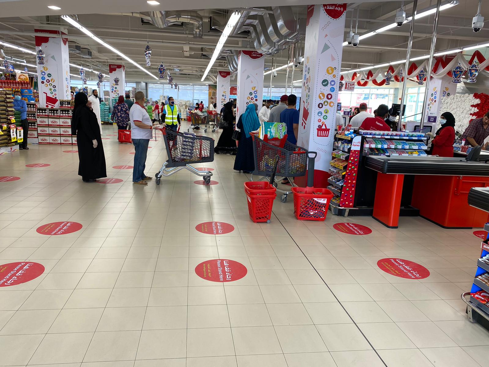  الصناعة توجه المحال التجارية باتباع التعليمات الصادرة من وزارة الصحة للحد من انتشار فيروس كورونا