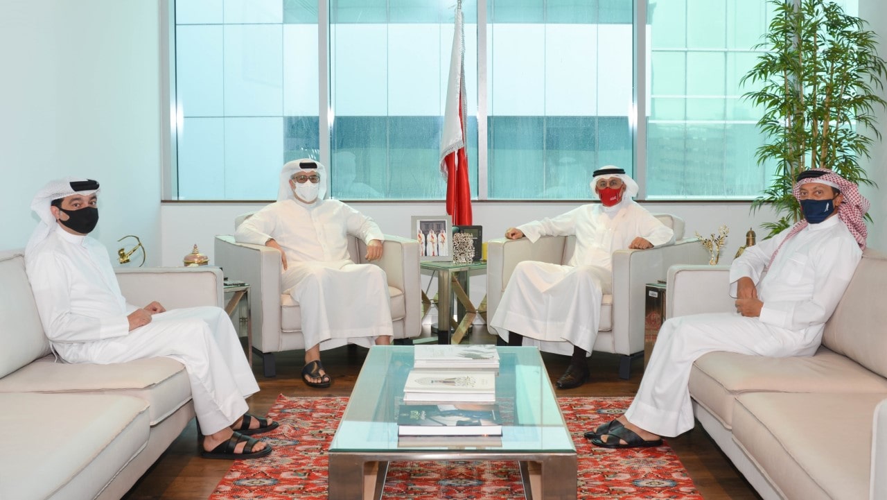 هنأهم بمناسبة التشكيل الجديد لمجلس إدارة شركة باس وزير الصناعة والتجارة والسياحة يستقبل رئيس مجلس إدارة شركة باس الجديد