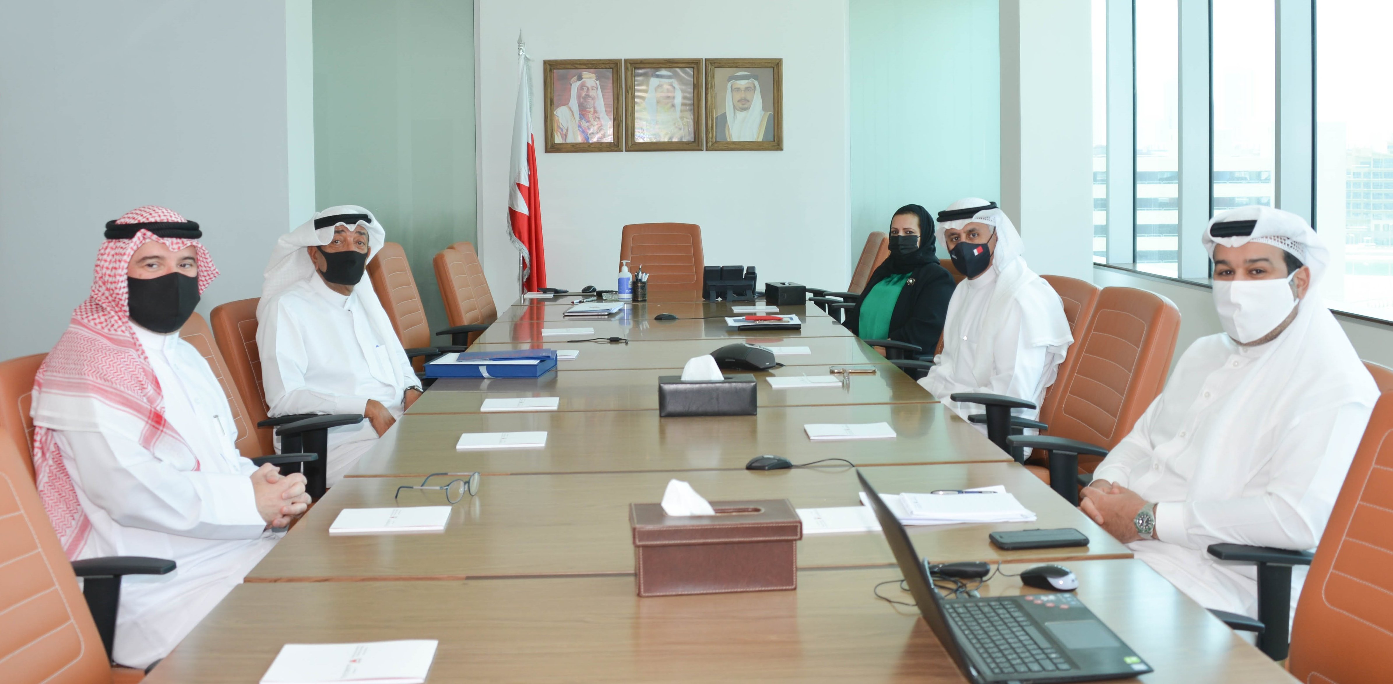 وزير الصناعة والتجارة والسياحة يستقبل رئيس مجلس إدارة غرفة تجارة وصناعة البحرين
