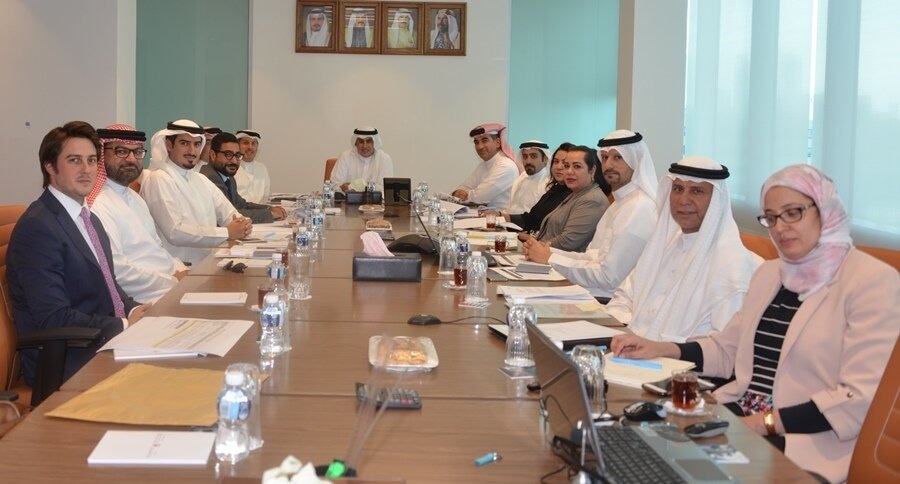  إستعرض الخطط والمشاريع المستقبلية وزير الصناعة والتجارة والسياحة يرأس الاجتماع الدوري لمجلس إدارة هيئة البحرين للسياحة والمعارض