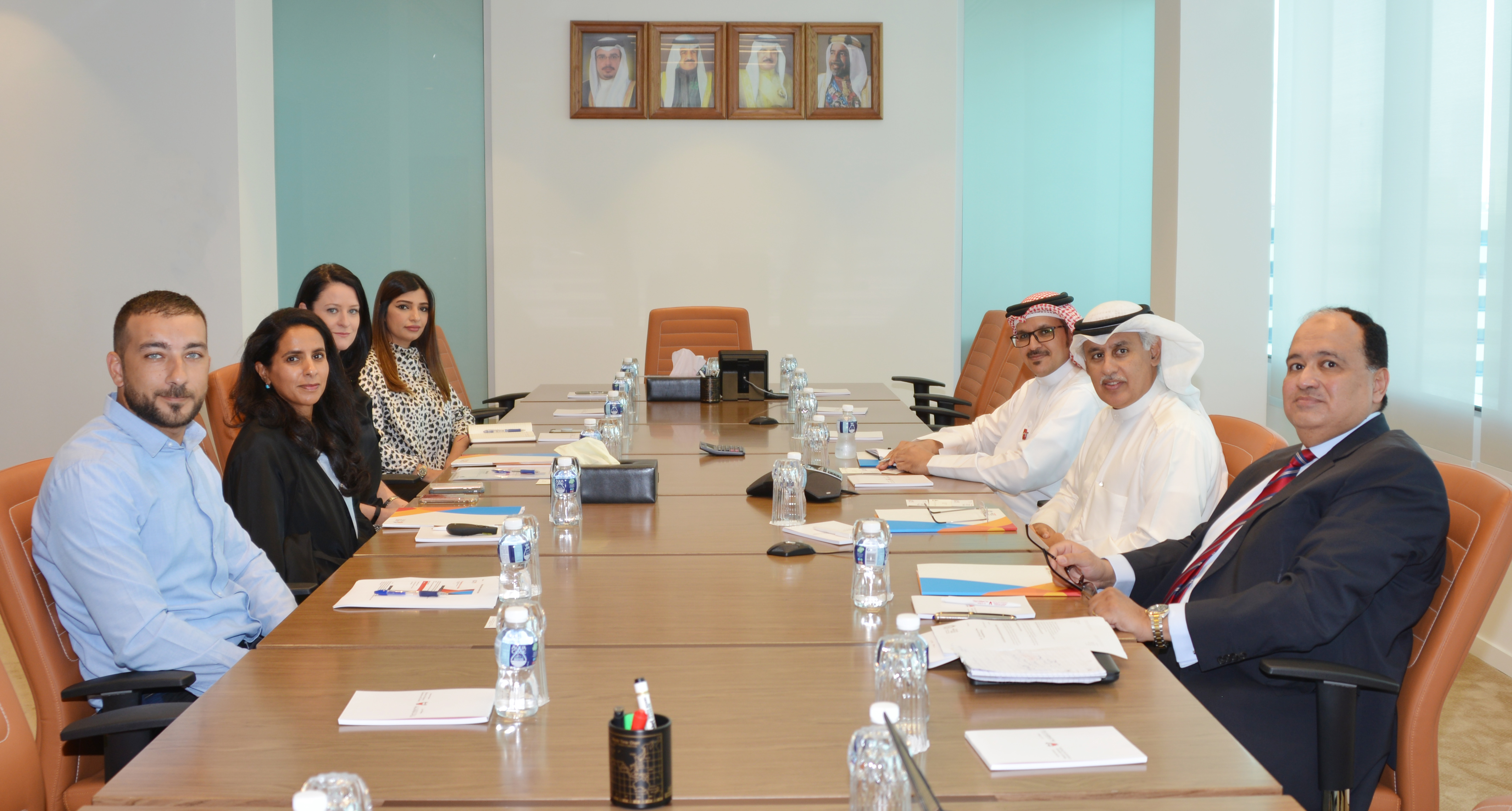  اللجنة الاقتصادية المشتركة بين وزارة الصناعة والتجارة والسياحة وغرفة تجارة وصناعة البحرين تعقد اجتماعها الدوري