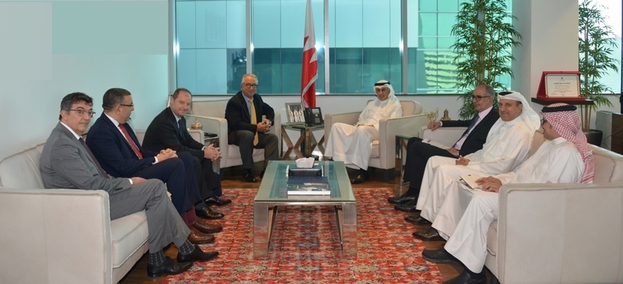 The Minister of Industry, Commerce and Tourism receives Executive Regional Director of Al Futtaim Group