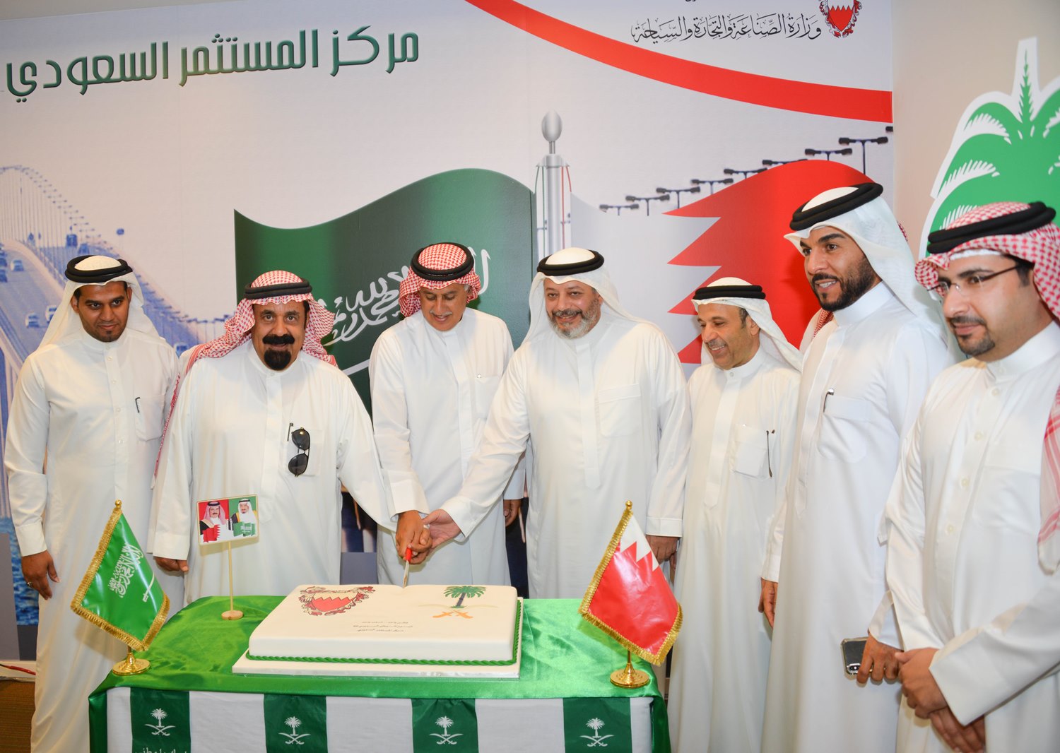  بحضور وزير الصناعة والتجارة والسياحة وعدد من المستثمرين السعوديين مركز المستثمر السعودي يحتفل باليوم الوطني السعودي