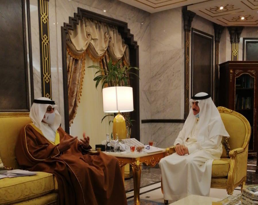  وزير الصناعة والتجارة والسياحة يجتمع برئيس مجموعة البنك الإسلامي للتنمية