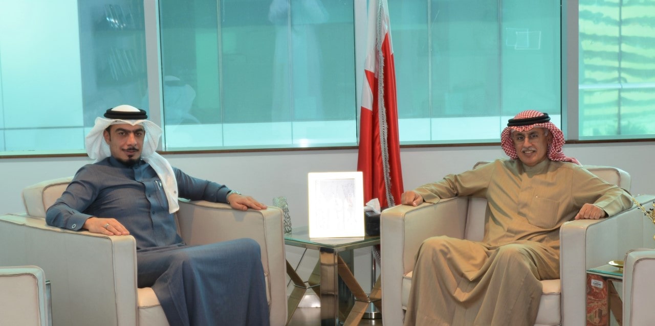 Industry, Commerce and Tourism Minister Receives MP Al Kooheji