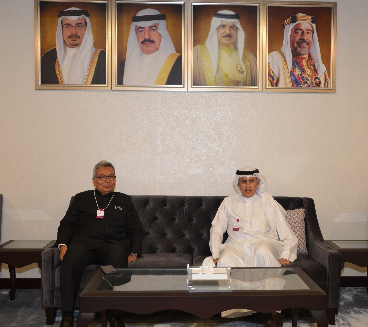  ضمن فعاليات المؤتمر العالمي لريادة الأعمال 2019 وزير الصناعة والتجارة والسياحة يجتمع بوزير تنمية الأعمال التجارية الماليزي