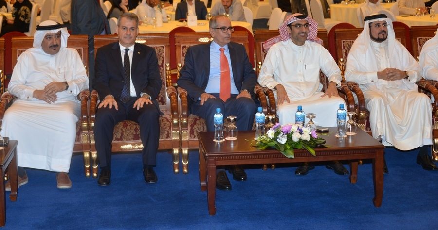  برعاية وزير الصناعة والتجارة والسياحة وكيل الوزارة لشئون التجارة يطلق النسخة الرابعة من ملتقى ومعرض التجارة الإلكترونية للمؤسسات التجارية 2017
