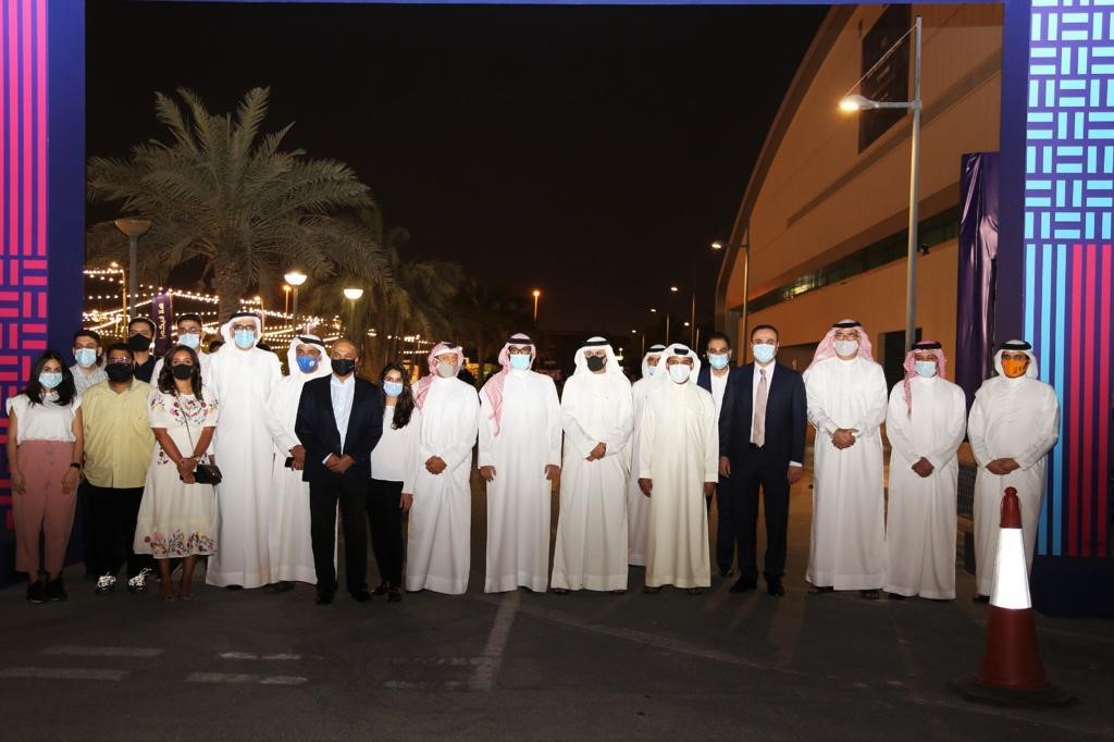 The Minister of Industry, Commerce and Tourism inaugurates the Food Truck Area