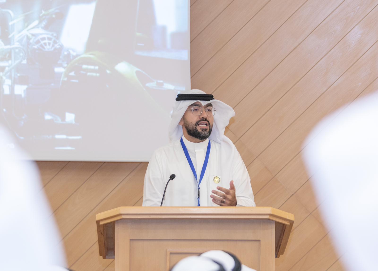 الوكيل المساعد لتنمية الصناعة يشارك في الحلقة النقاشية الخليجية لاستشراف المستقبل في المجالين الاقتصادي والتنموي
