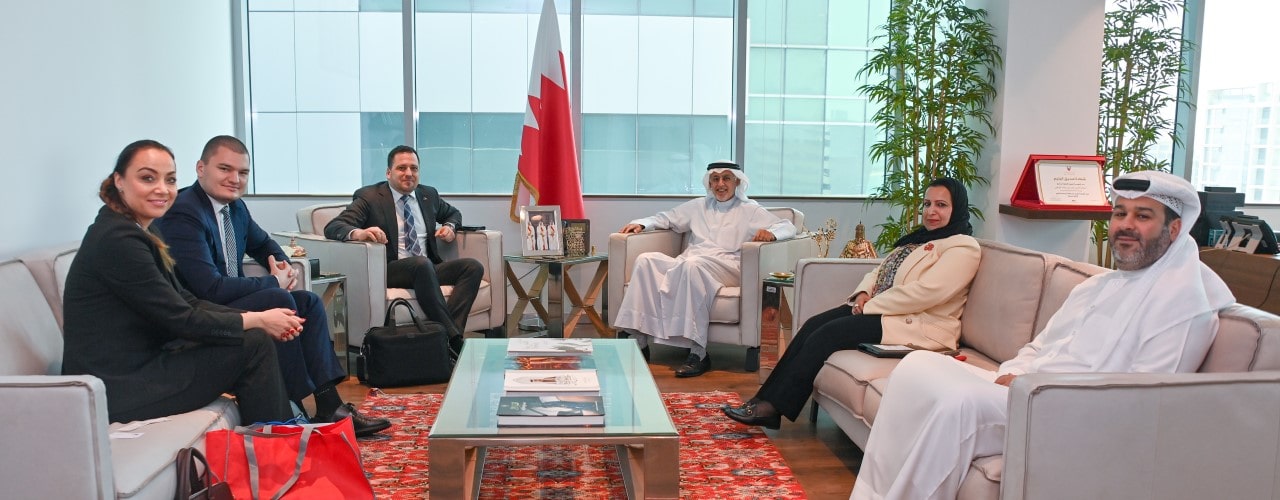 أكد على أهمية دور القطاع الخاص في تعزيز العلاقات الثنائية وزير الصناعة والتجارة والسياحة يعقد مباحثات ثنائية مع رئيس وأعضاء الوفد الاقتصادي من جمهورية التشيك