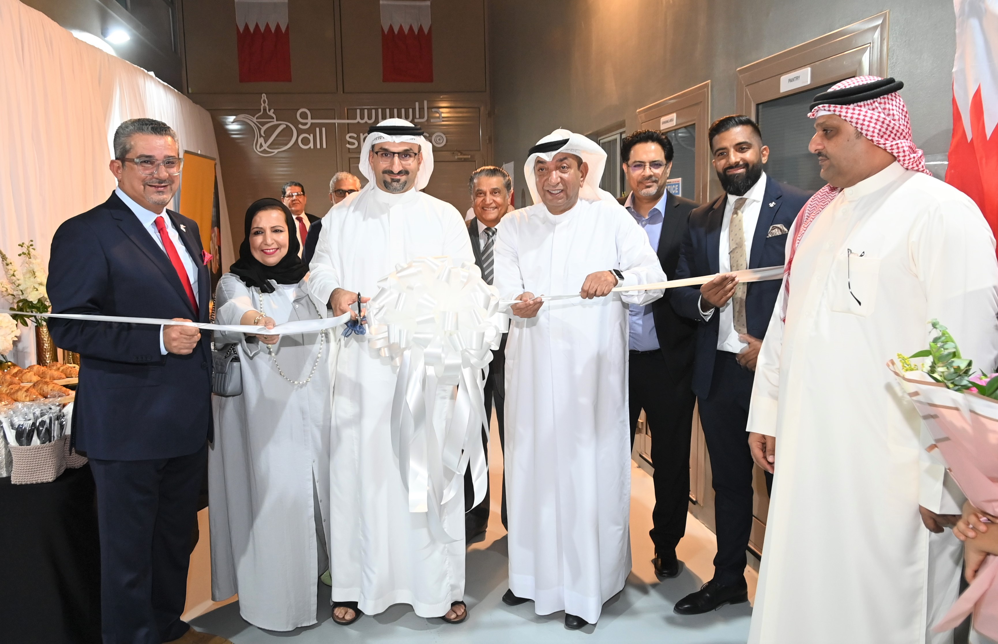The Minister of Industry and Commerce Opens “Dallaspresso” Manufacturing Facility