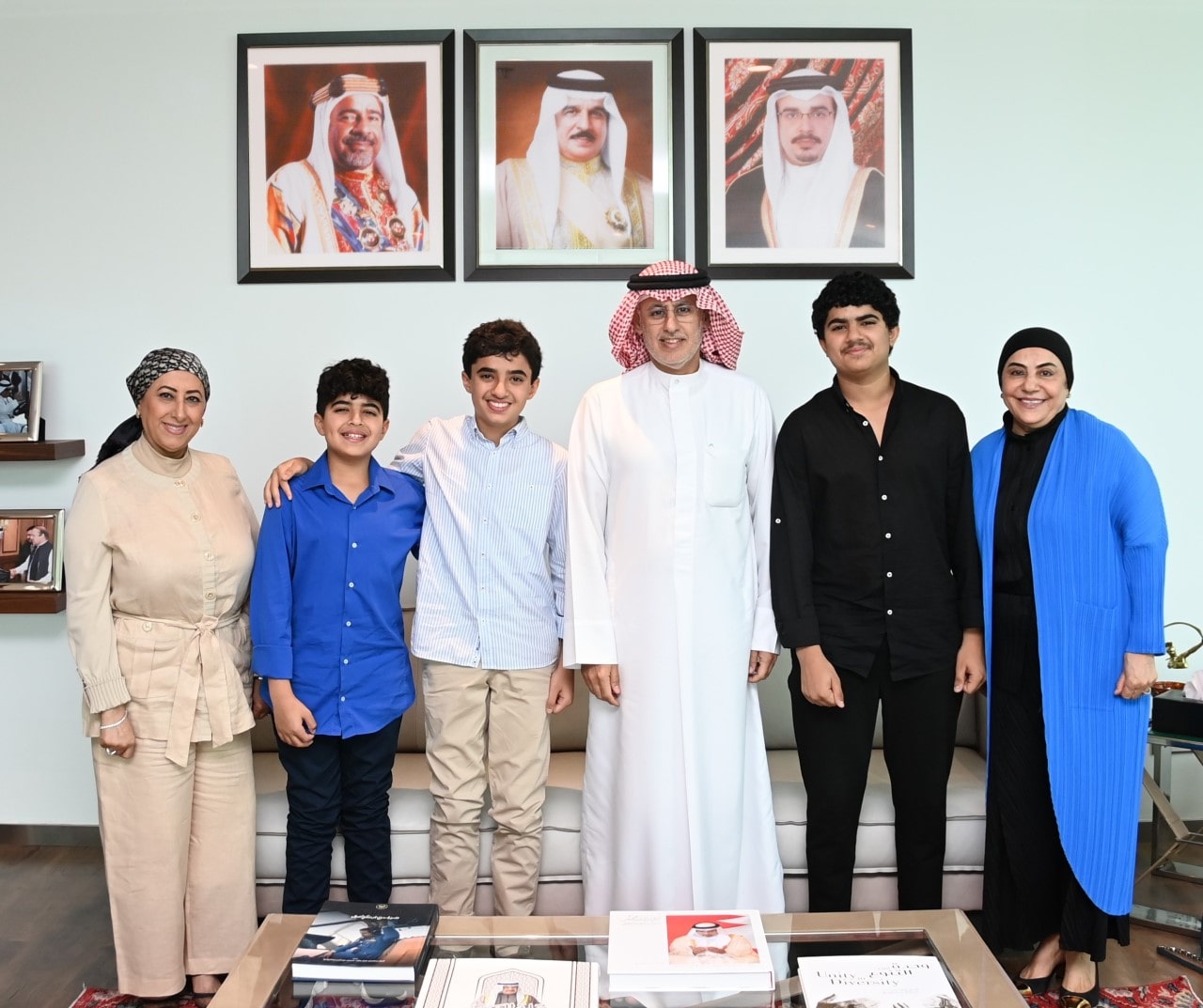 وزير الصناعة والتجارة والسياحة يلتقي رائد العمل بدر الريس