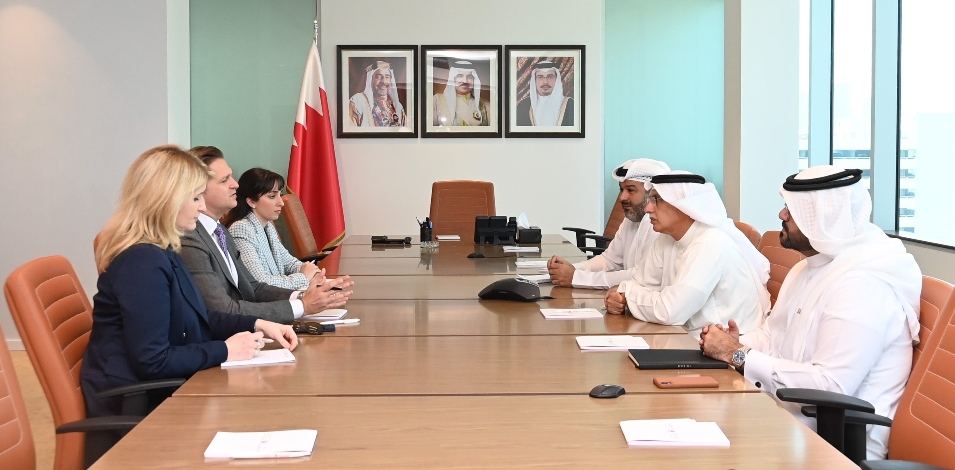 Minister of Industry, Commerce &amp; Tourism, holds bialateral talks with Acting Secretary of Commerce of the State of Florida
