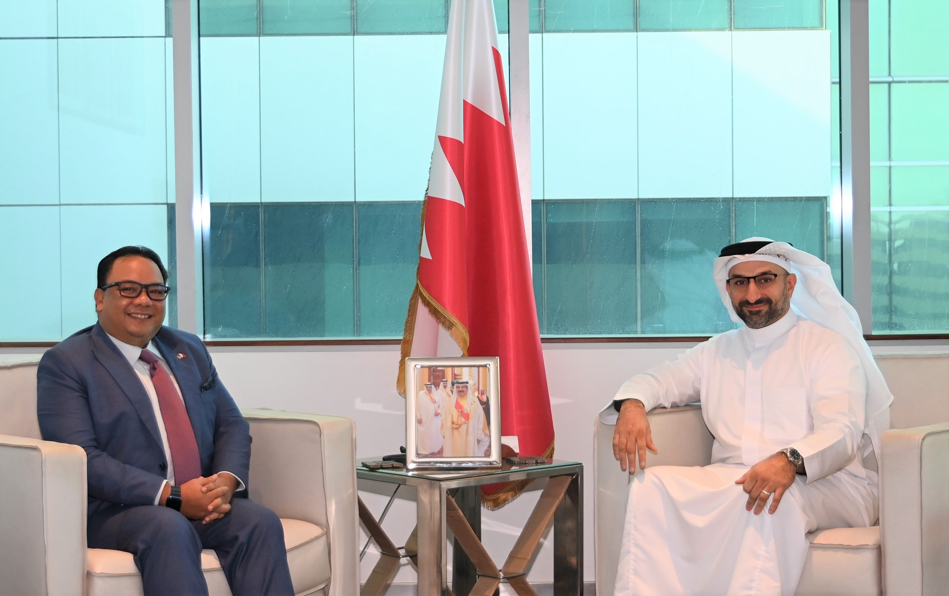 وزير الصناعة والتجارة يستقبل سفير مملكة ماليزيا لدى مملكة البحرين
