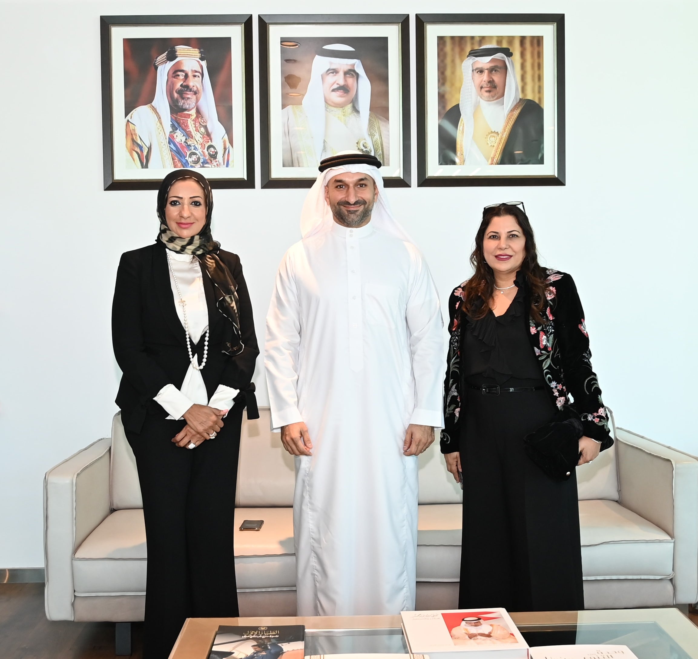 Minister of Industry and Commerce Receives Entrepreneurship Bahrain Chairman