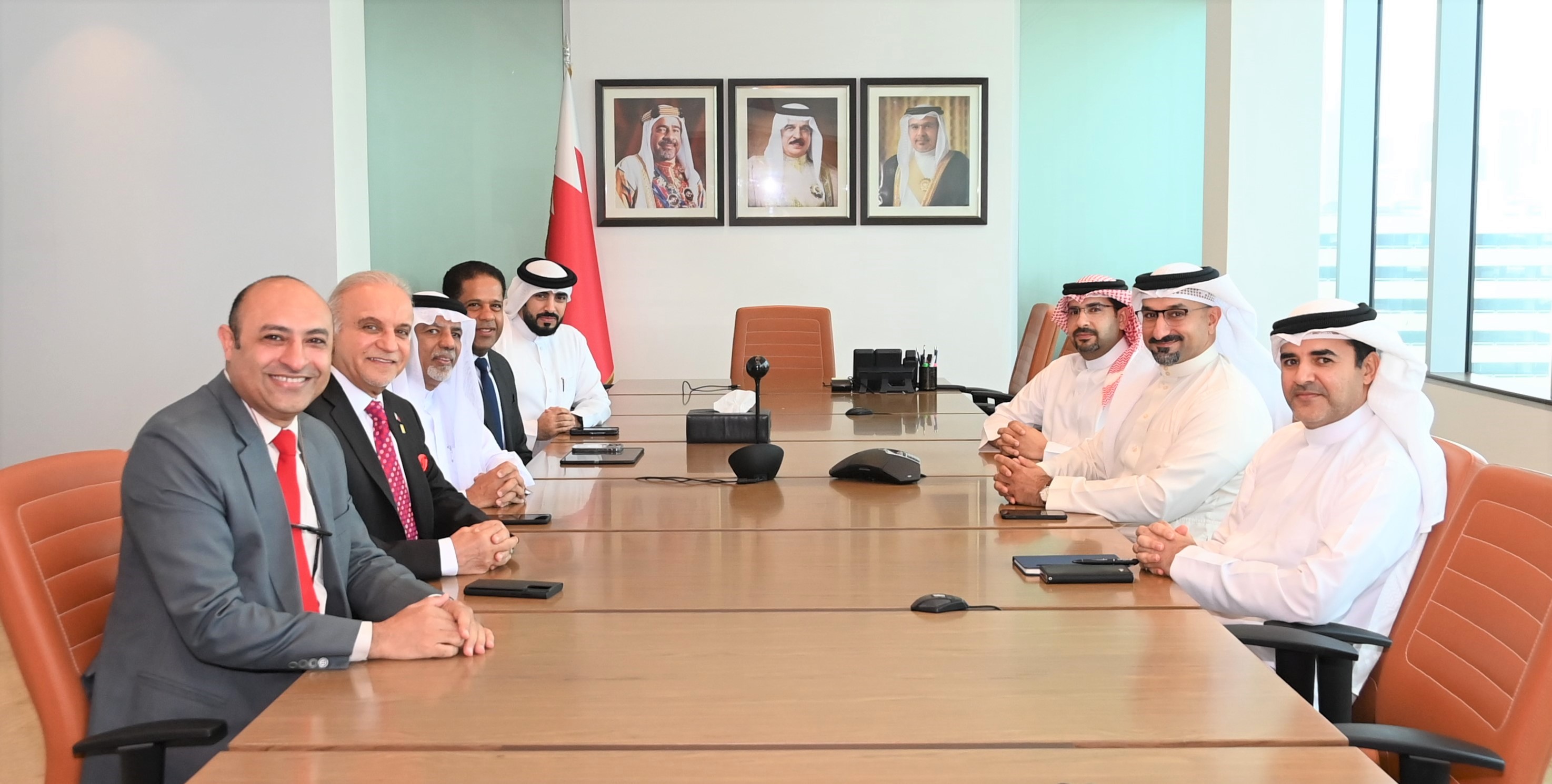 Industry and Commerce Minister Receives Chairman of Bahrain Society for Training &amp; Development