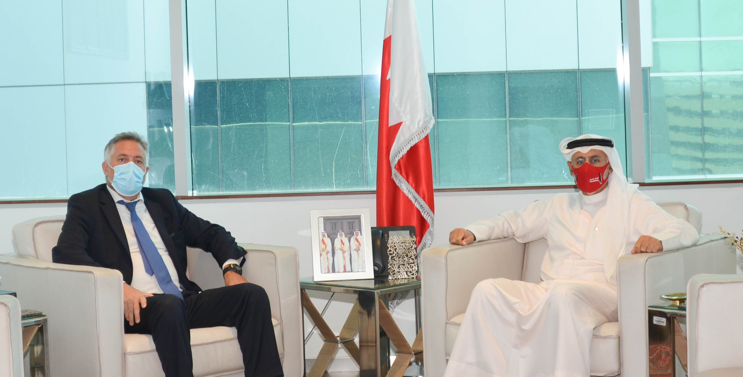 Industry, Commerce and Tourism Minister Receives Head of the European Union Delegation to Bahrain