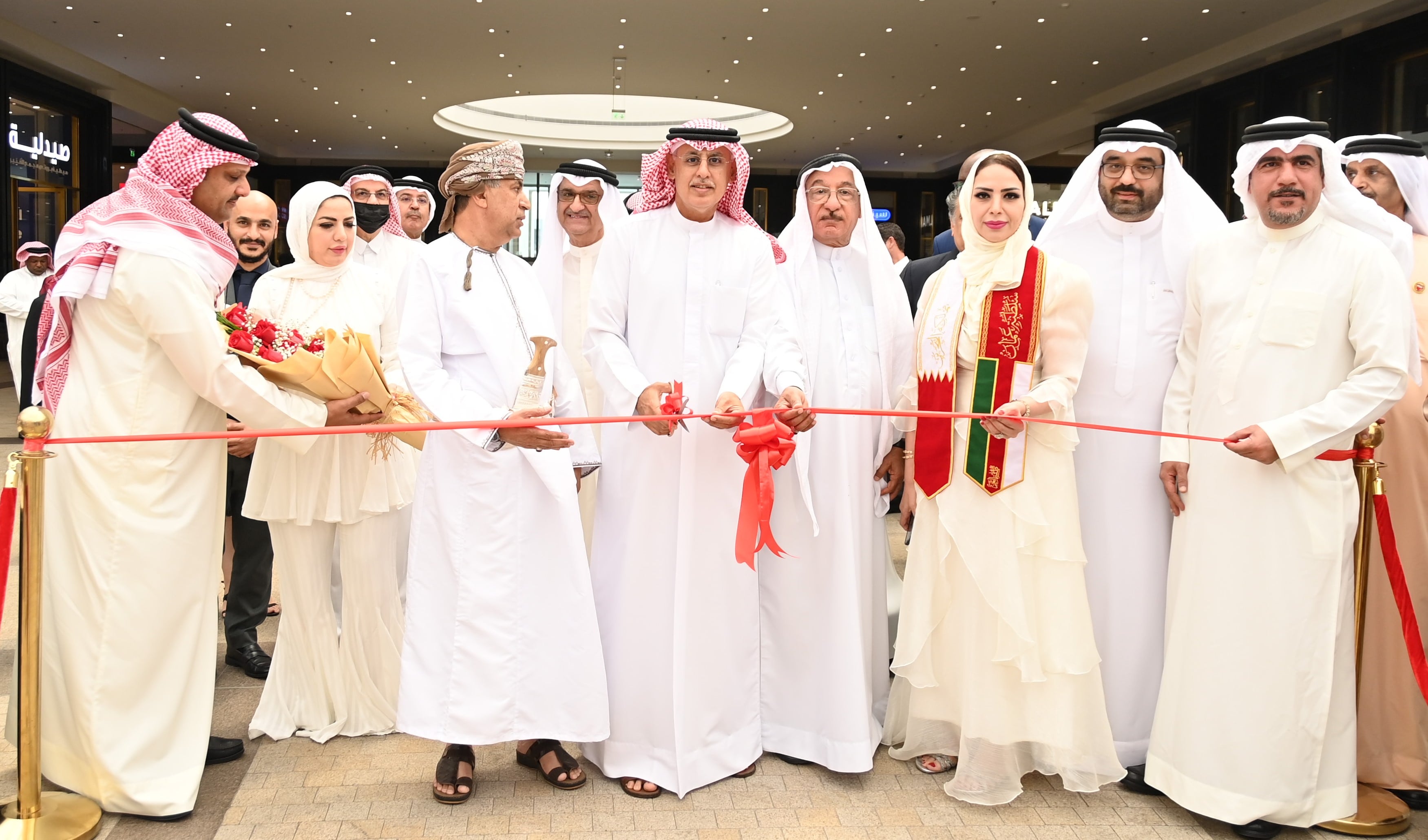 Minister of Industry and Commerce Launches the First Bahraini-Omani Perfume Exhibition and attends Inauguration of Bahraini-Omani Friendship Society