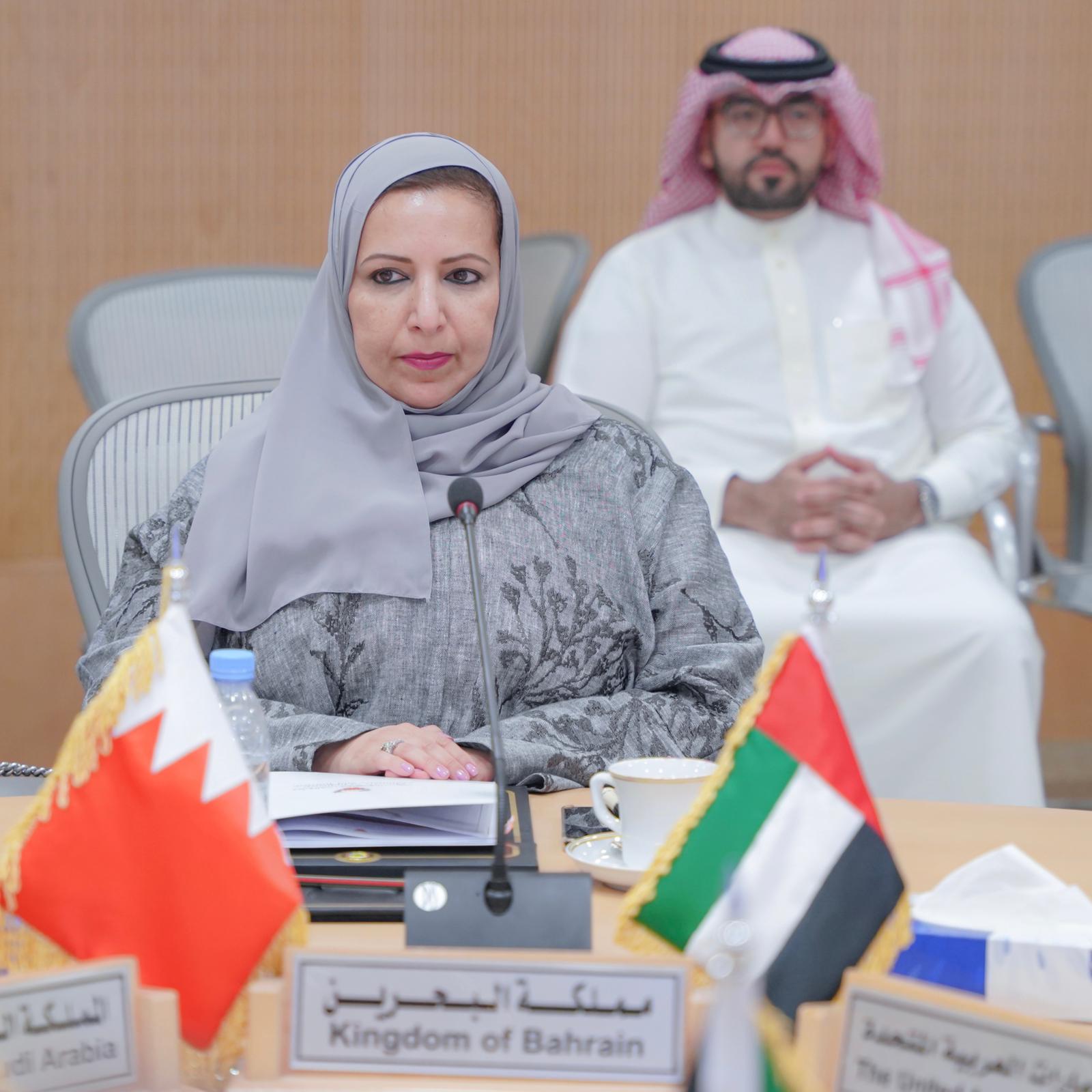 وكلاء &quot;الصناعة&quot; يعقدون اجتماعاً استثنائياً لمناقشة طموحات القطاع خليجياً