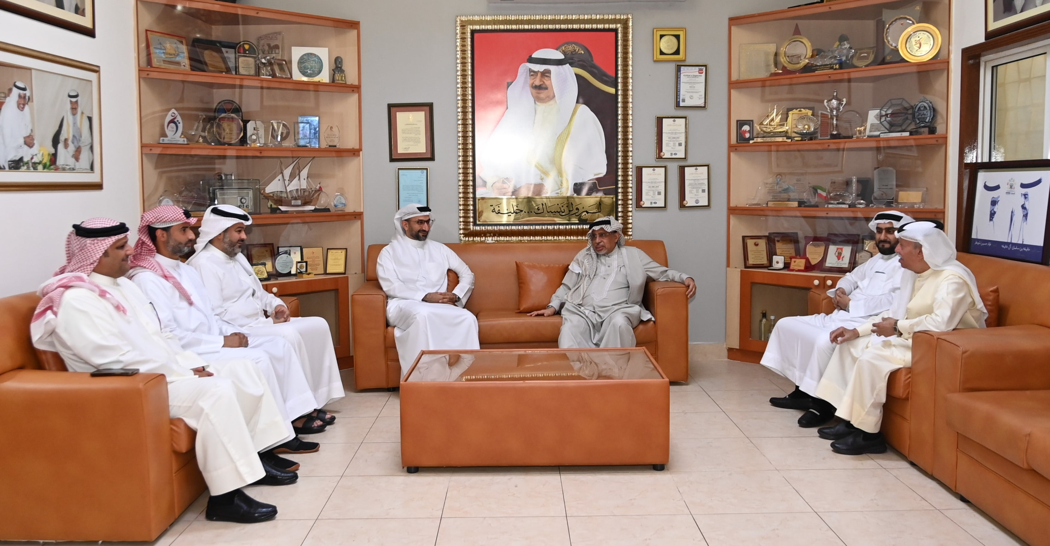 Industry and Commerce Minister Visits Showaiter Factory