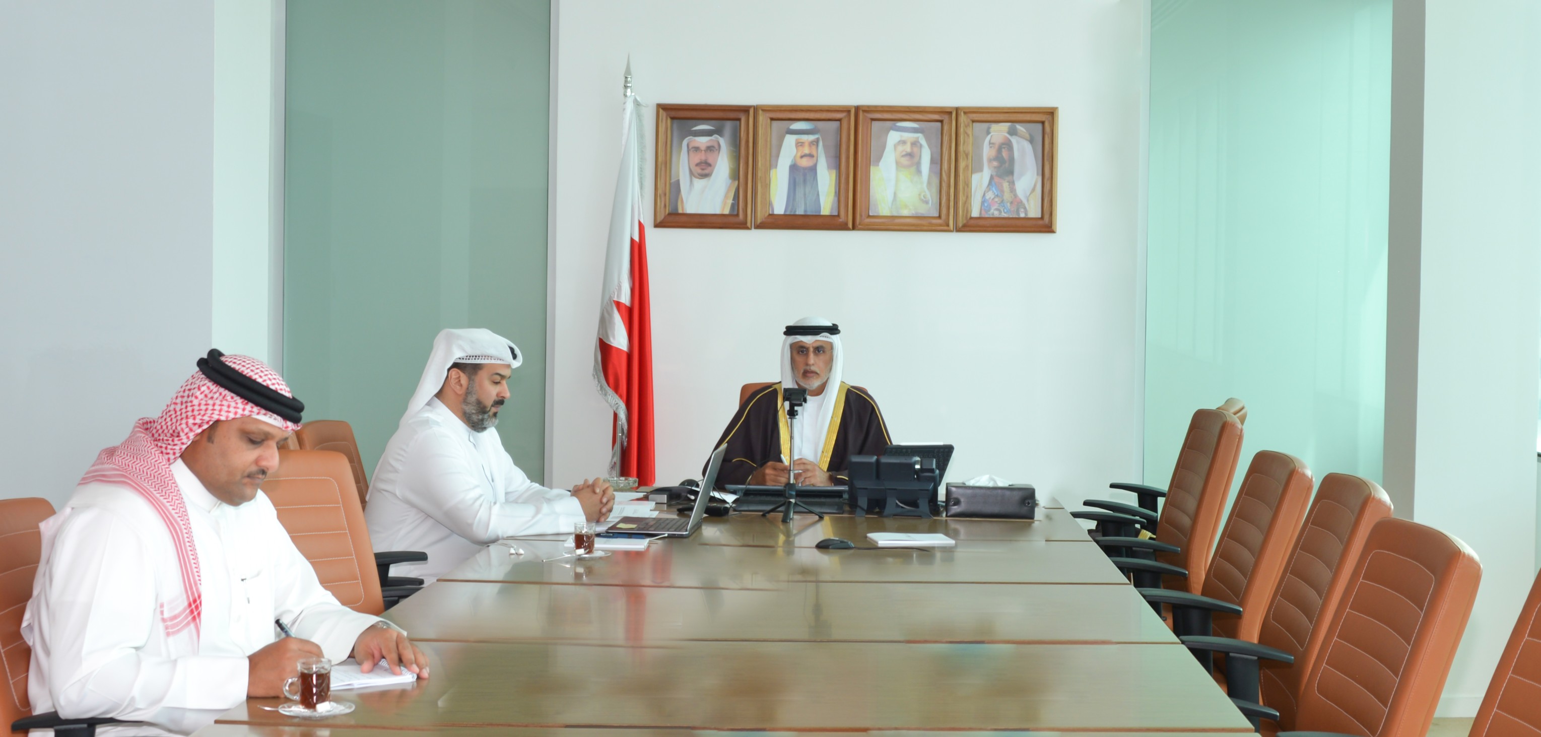 برئاسة وزيري التجارة البحريني والسعودي انعقاد الاجتماع التحضيري للجنة التنسيق في مجالات الثقافة والاعلام والسياحة والتنمية الاجتماعية في مجلس التنسيق السعودي البحريني