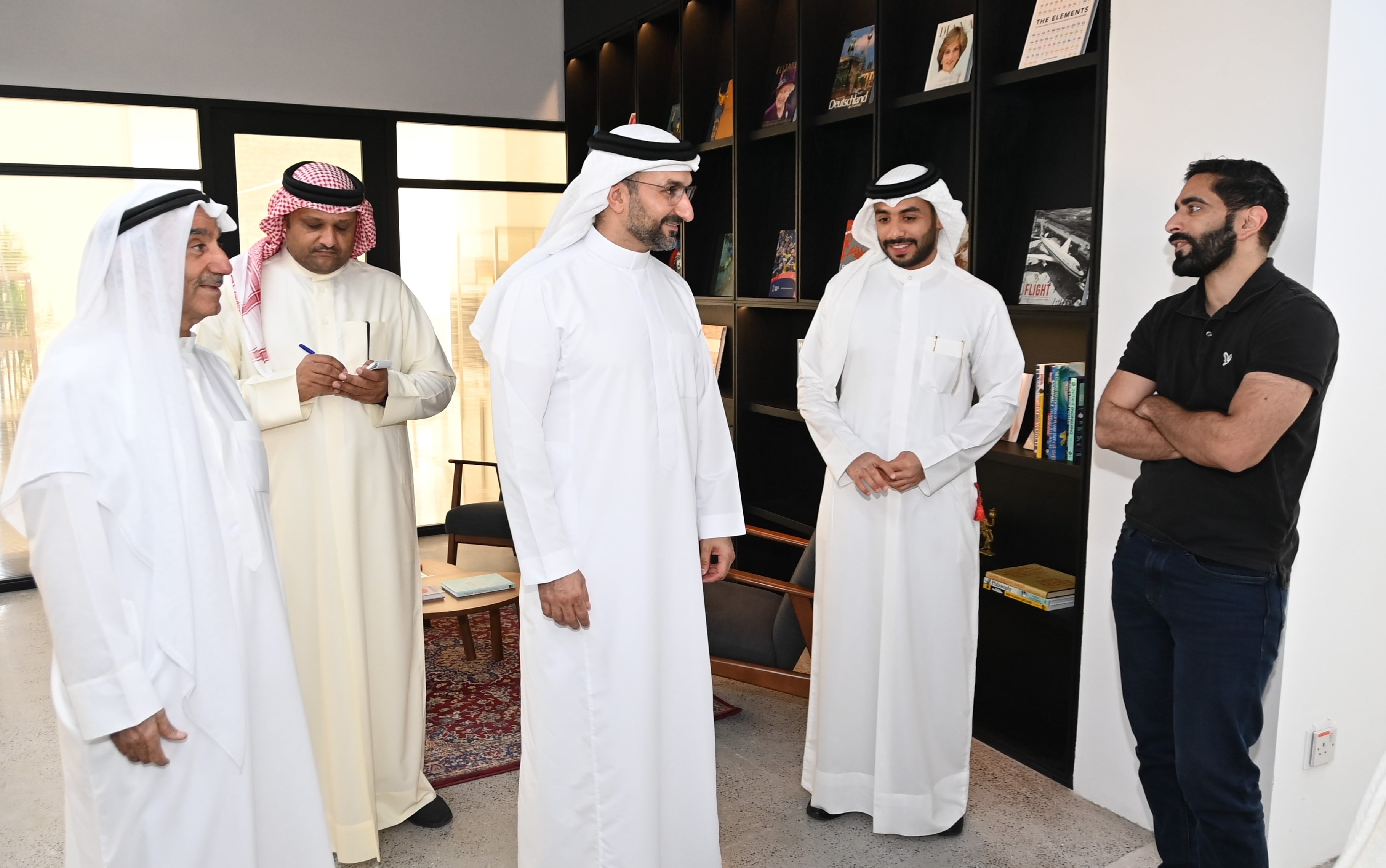 Minister of Industry and Commerce visits Al Ansari Group&#039;s Maktab Co-working Space