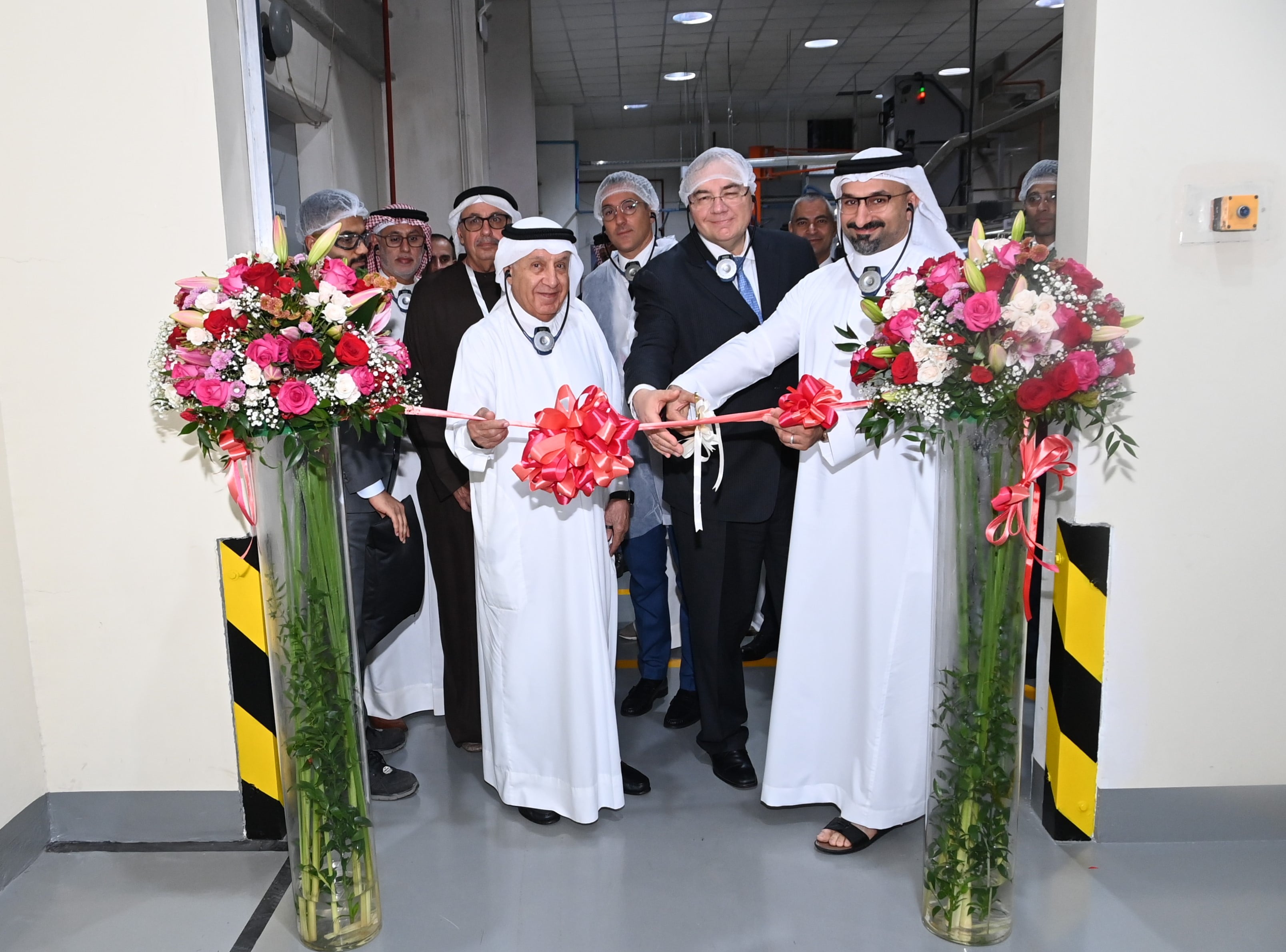 Minister of Industry and Commerce Inaugurates the New Expansion of Gulf Closures Factory