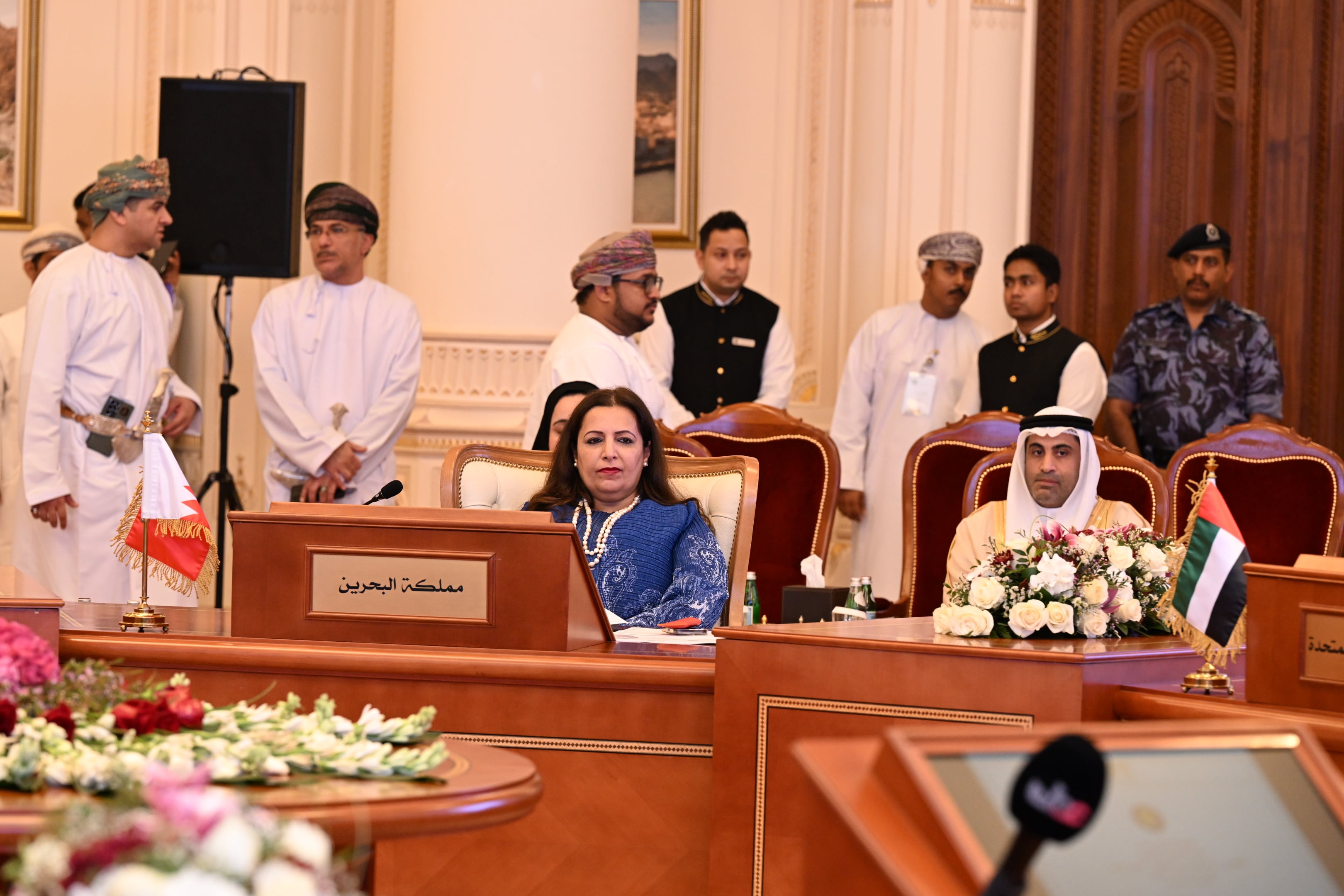 بالإنابة عن وزير الصناعة والتجارة وكيل وزارة الصناعة والتجارة تترأس وفد مملكة البحرين المشارك في اجتماعات لجنة التعاون التجاري الرابع والستون بالعاصمة مسقط
