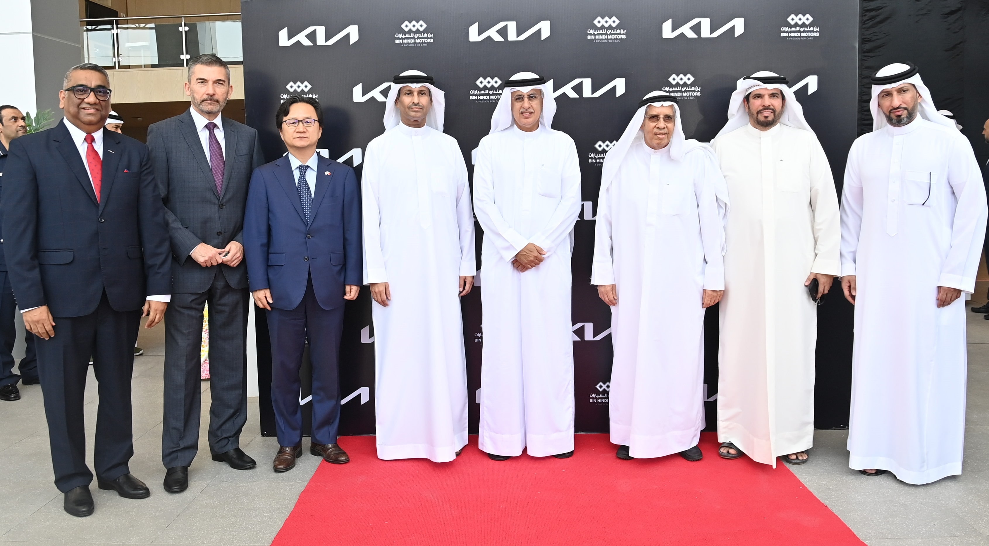 Under the Patronage of HE Mr. Zayed R. Alzayani, Minister of Industry and Commerce Kia Motors Holds New Showroom Opening Ceremony