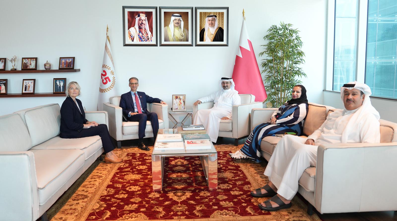 Minister of Industry and Commerce meets US Ambassador