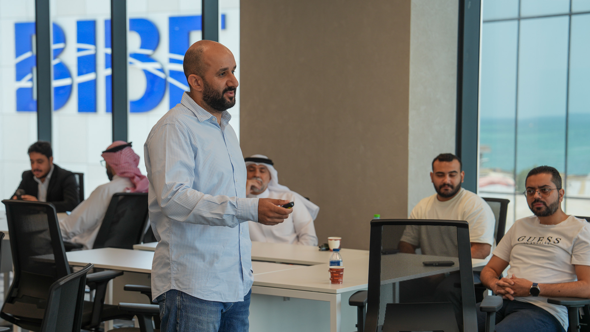 التغطية الإعلامية لبرنامج روا​د التجارة الرقمية في الخارج​​