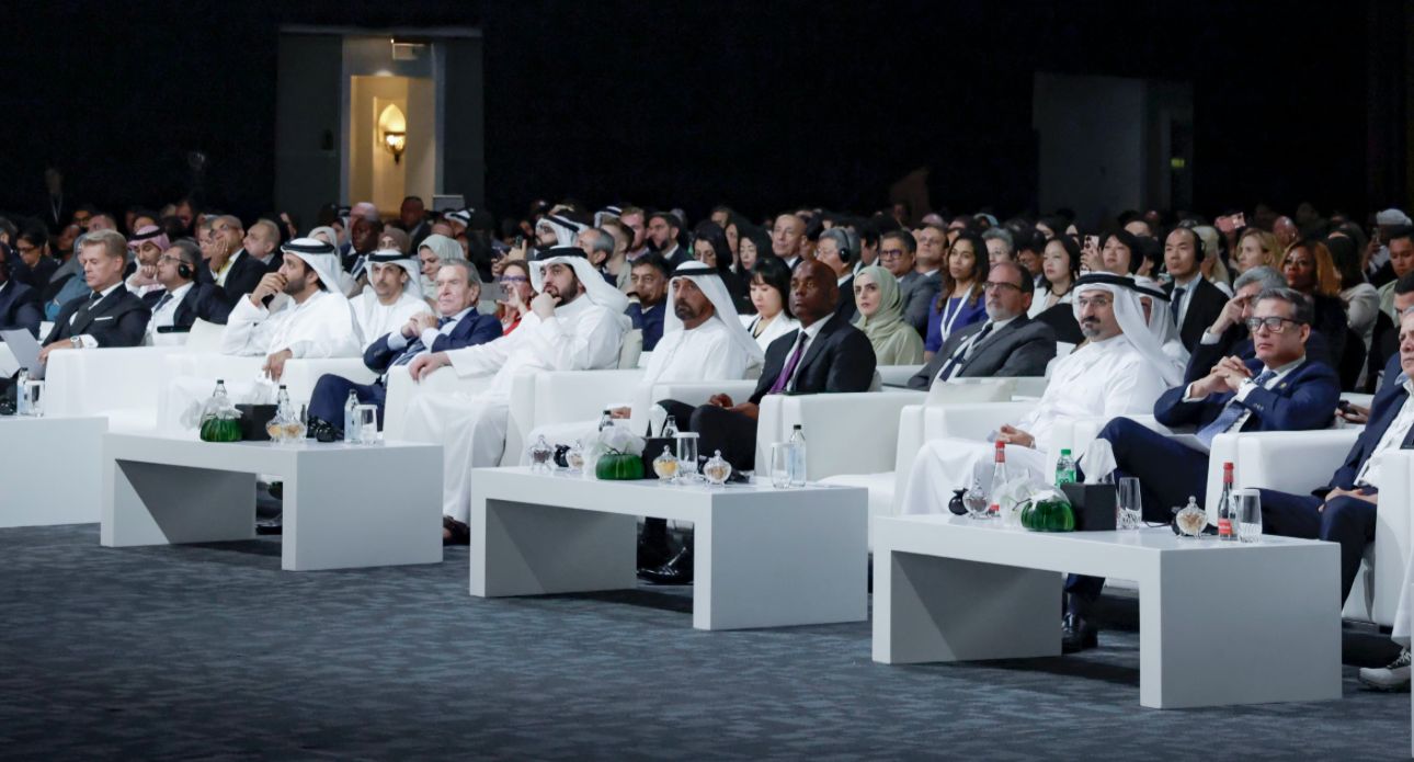 وزير الصناعة والتجارة  يشارك في الدورة العاشرة للمؤتمر الدولي السنوي للمنظمة العالمية للمناطق الحرة المقامة في دبي   