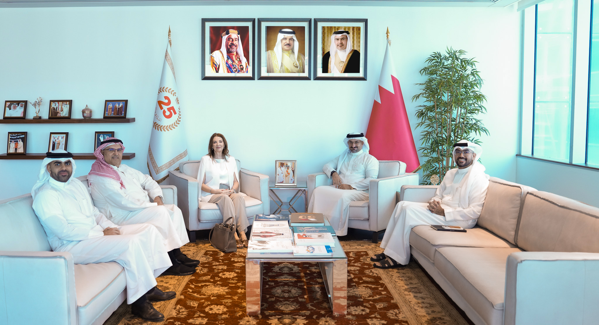 Minister of Industry and Commerce receives Belgian Honorary Consul 