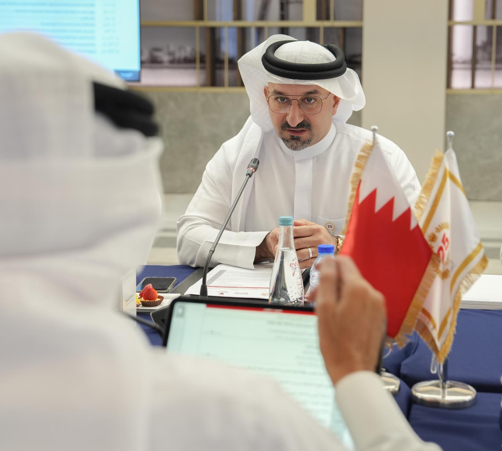 اللجنة الاقتصادية المشتركة بين وزارة الصناعة والتجارة وغرفة تجارة وصناعة البحرين تعقد اجتماعها الخامس والأربعين