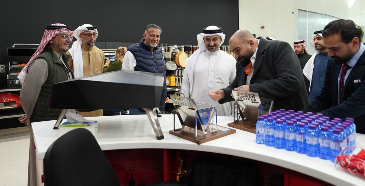 Minister of Industry and Commerce Attends Steel Masters Opening at Seef Mall