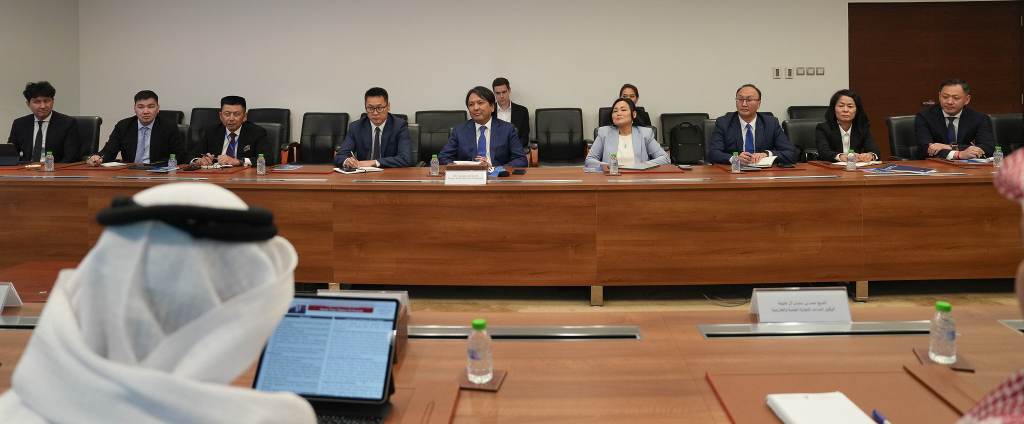 Minister of Industry and Commerce meets with Prime Minister of  Mongolia and Visits Bahrain International Investment Zone in Salman Industrial City in Hidd