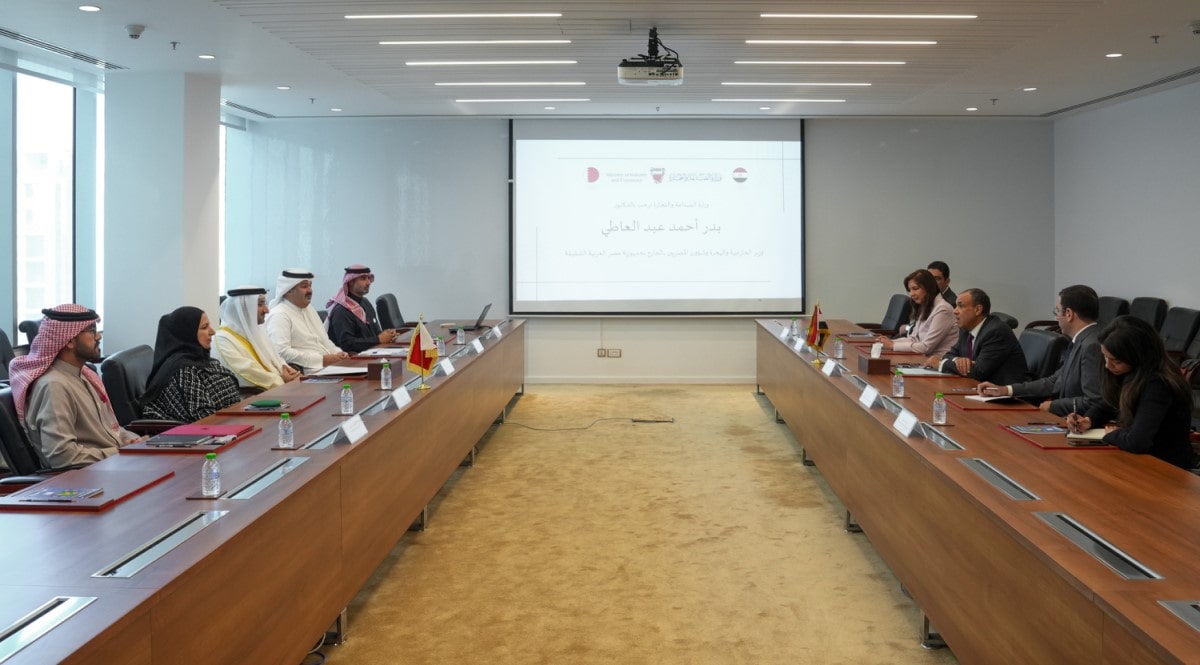 ‏Minister of Industry and Commerce meets with  the Egyptian Minister of Foreign Affairs